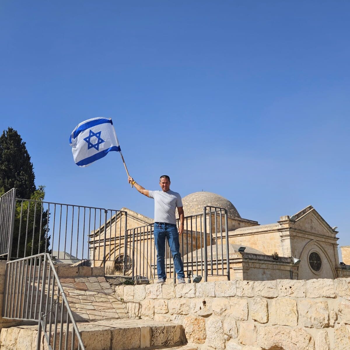 Ramparts walk Jerusalem
